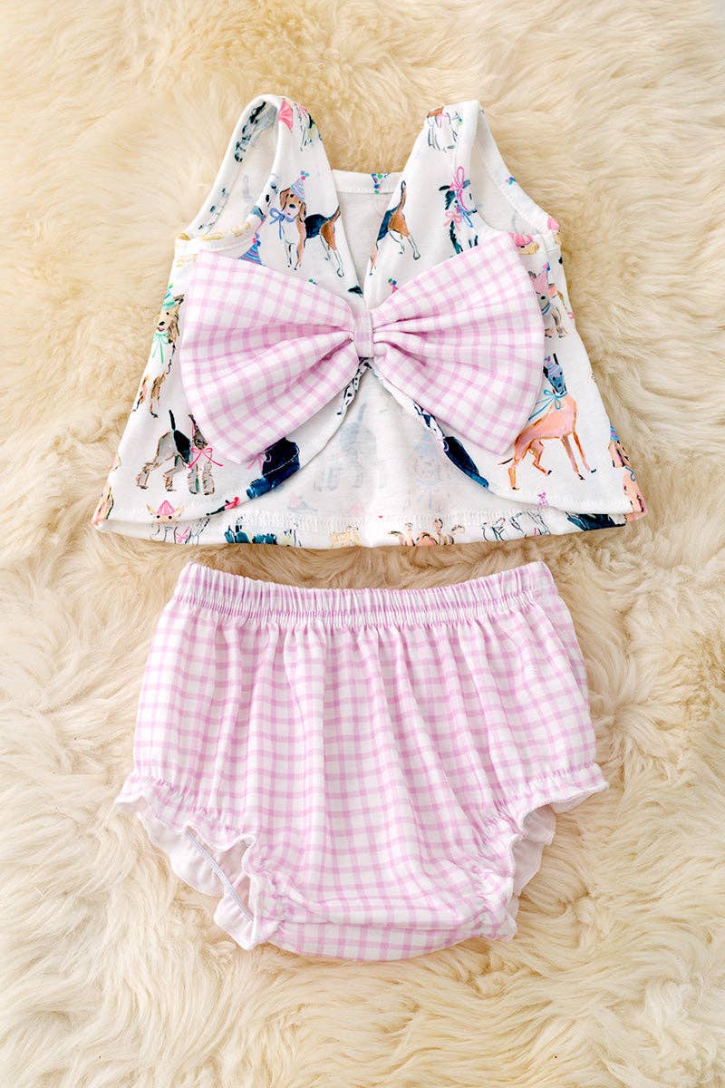 Multi-Color dog printed baby set.
