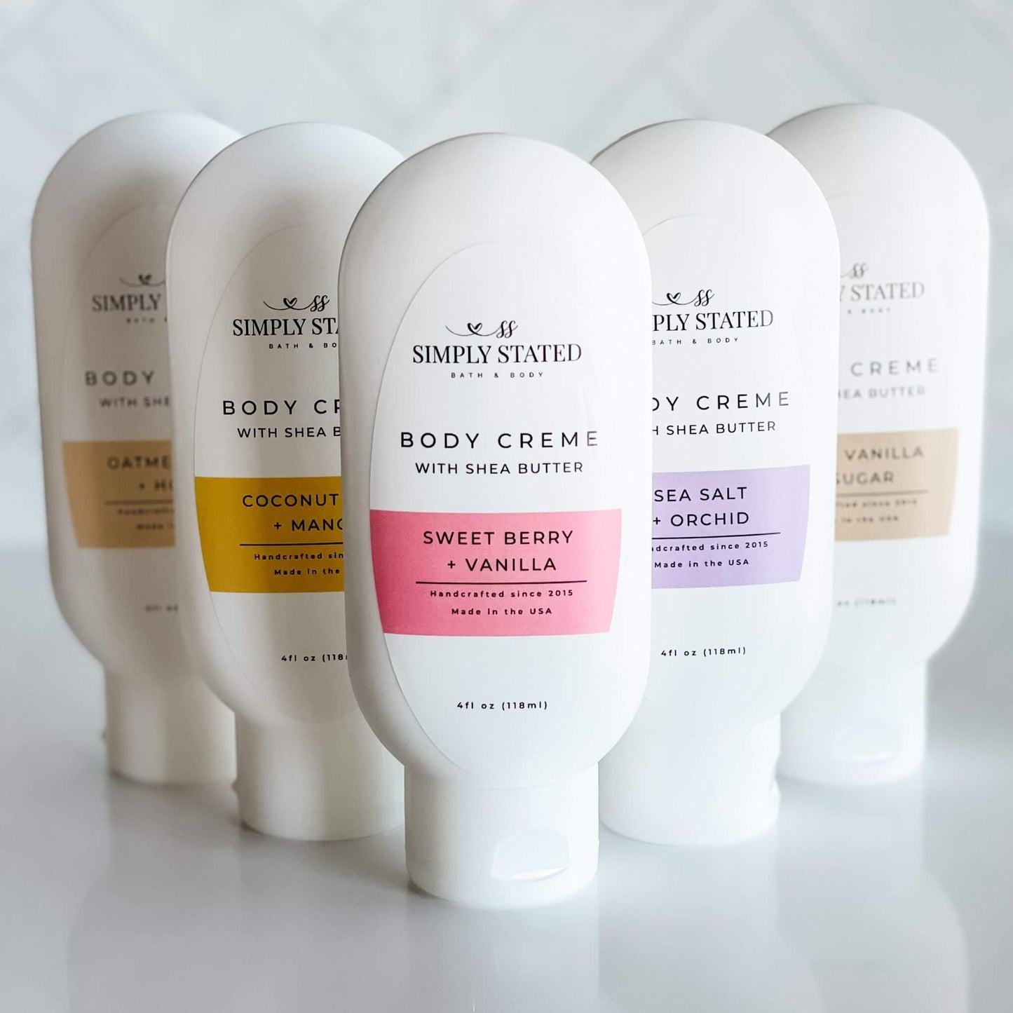 Signature Body Creme-Nourishing Lotion Moisturizer: Oatmeal Milk + Honey / 4 oz Squeeze Bottle