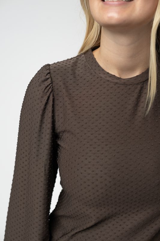 09.09 EN ROUTE Miranda Dot Top - Brown: Small