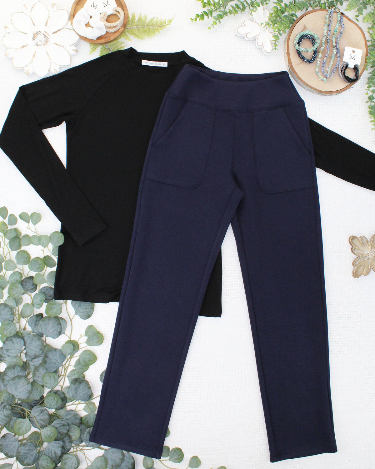 IN STOCK Luxe Ankle Bottoms- Navy: XS